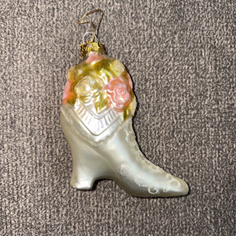 White Victorian Boot Glass Ornament Roses Glitter Christmas